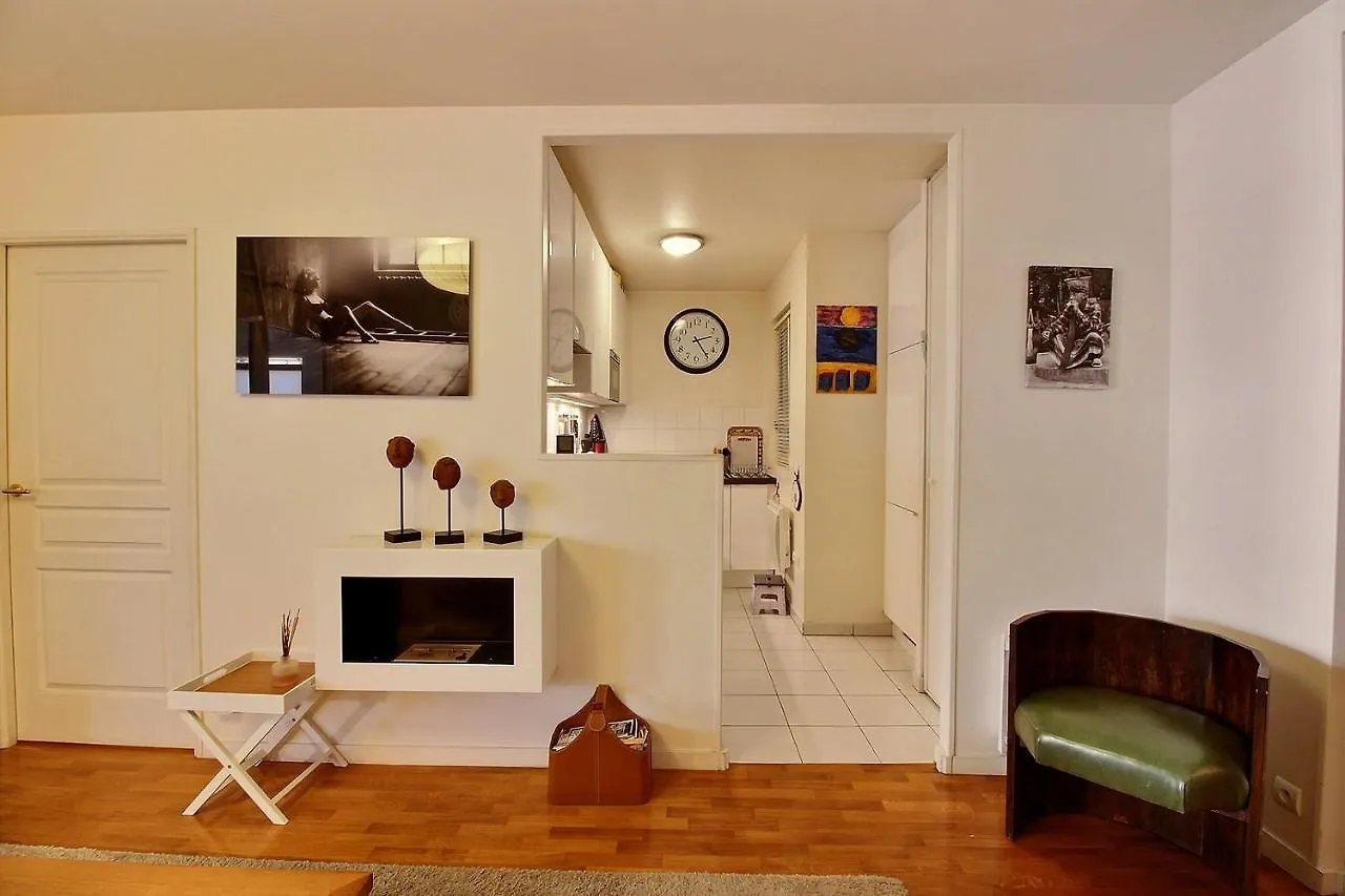 217361 - Appartement 6 Personnes A פריז 0*,  צרפת